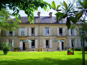 Гостиница Clos de Bellefontaine B&B  Байё